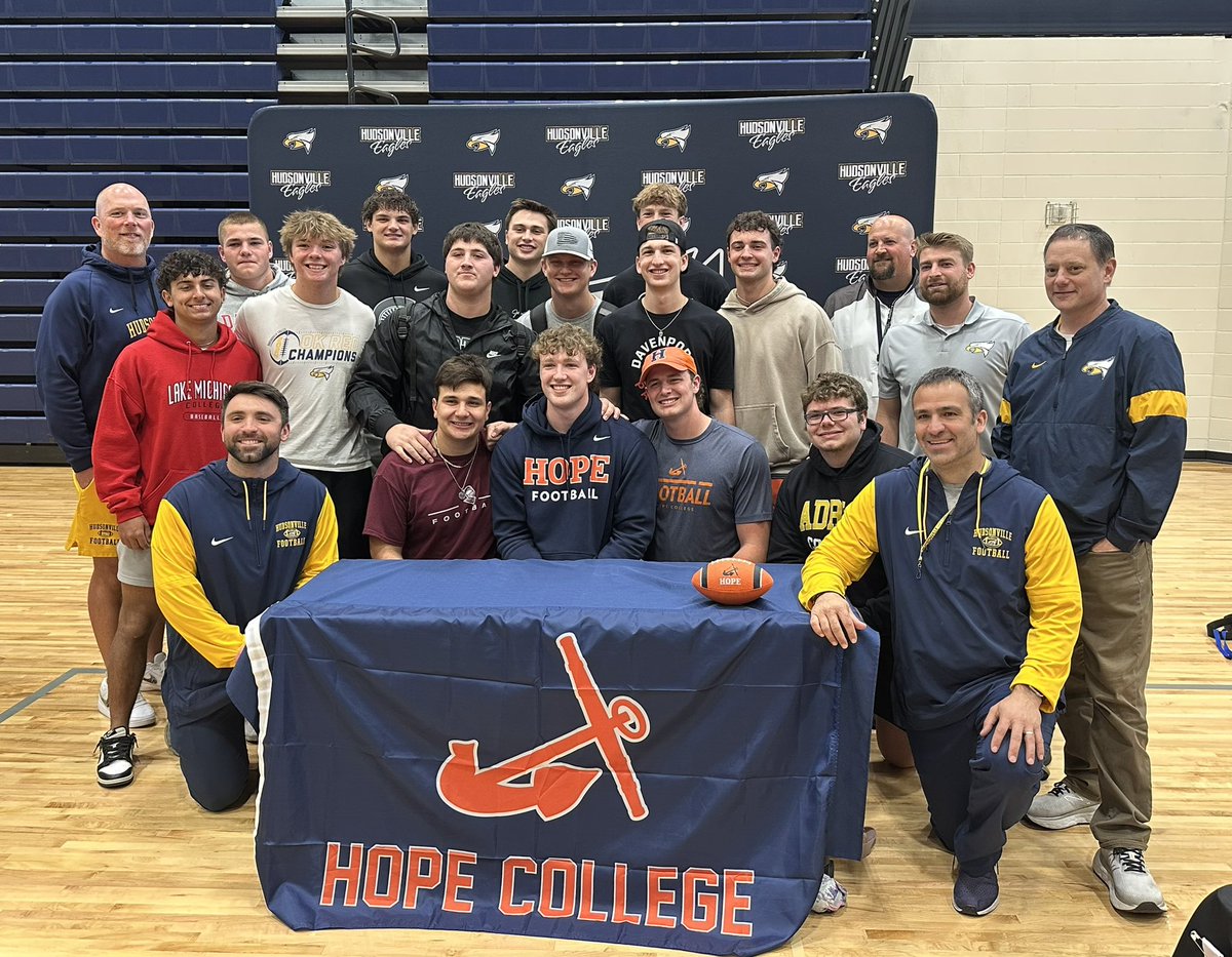 Hudsonville Football (@hudsyfootball) on Twitter photo 