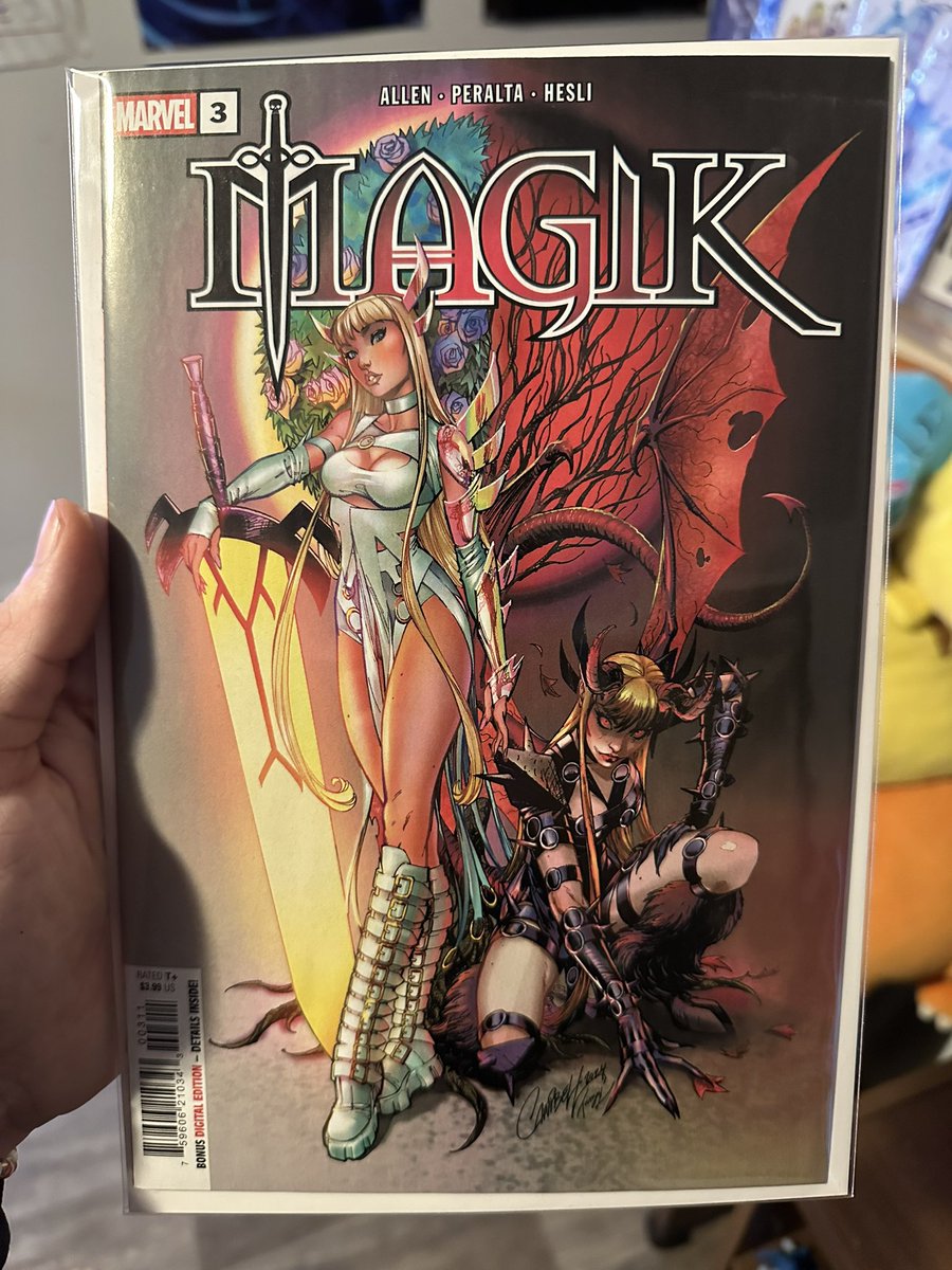 A couple new comic pickups! Magik and Gwenpool are two of my favorite marvel characters of OAT. 🙏💪