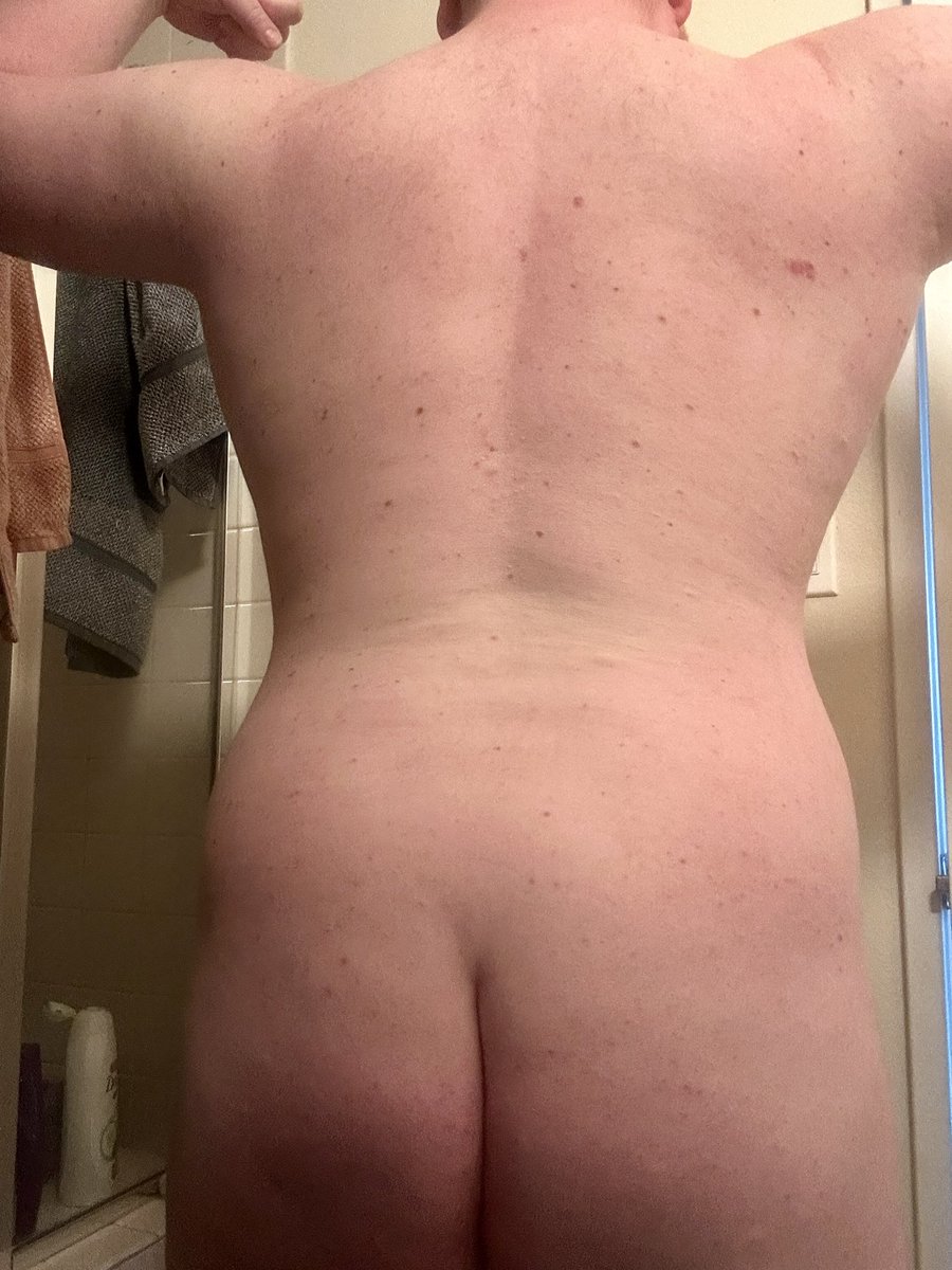ColeReins's tweet photo. I need belly rubs and my ass ate anyone down? 

#gaychub #gaybelly #gaybear #bellyrub #chubbeargay https://t.co/Odg01iNacq