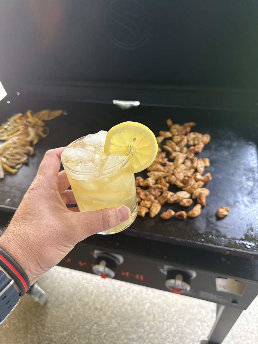 Lemon <a href="/TequilaPartida/">Tequila Partida</a> Margs and fajitas not a bad night here at casa Lewellen