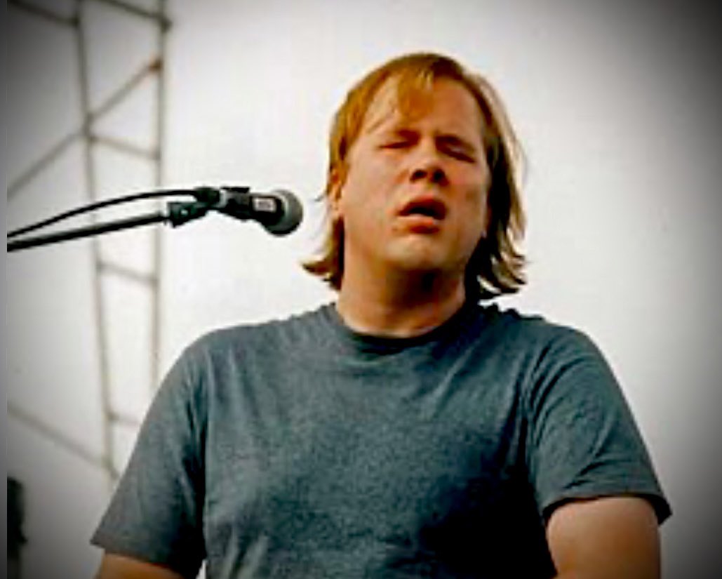 Guitarbizon tweet media