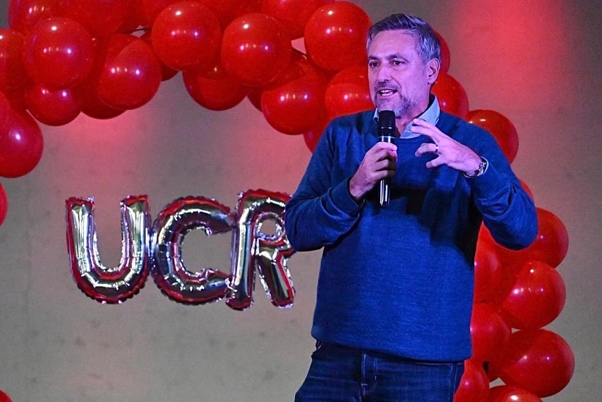 ramonjmestre's tweet image. Ellas son militantes, laburantes, soñadoras y están dispuestas a darle un fuerte impulso a nuestro equipo. Compartimos una merienda con 200 mujeres radicales de Córdoba, debatimos, construimos y nos llenamos de energía.