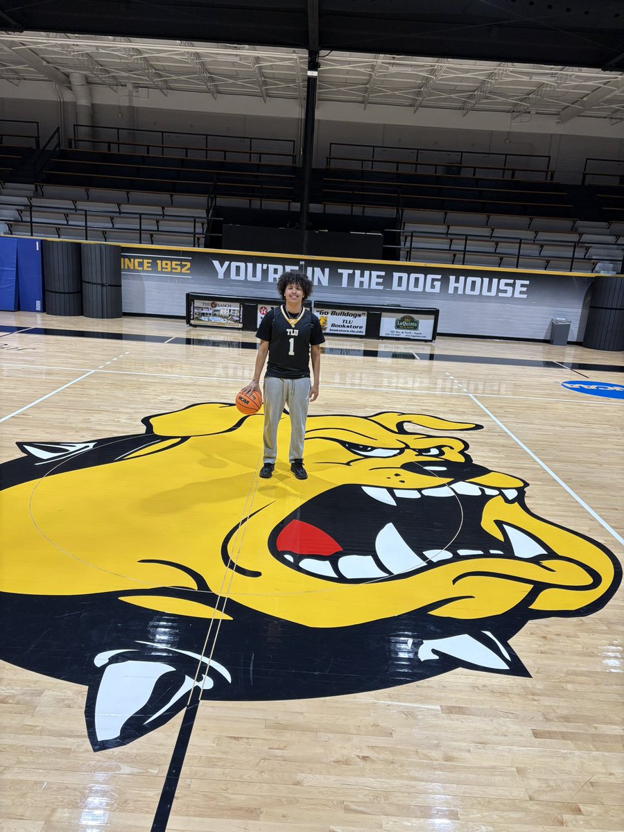 Elijah Favela tweet media