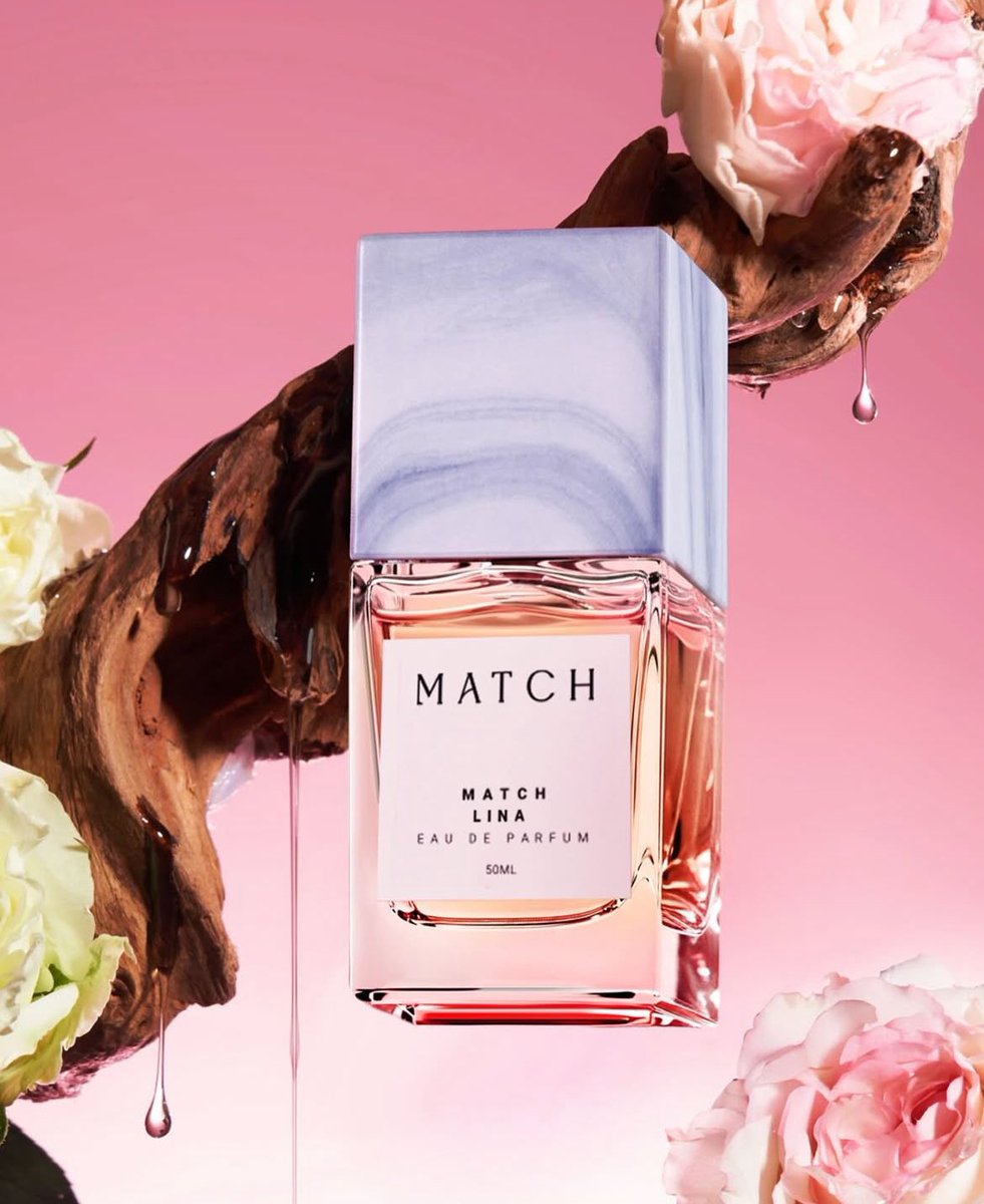ماتش هو اللقاء بين الأصالة والرقي!✨
براند ماتش يقدم "عطور مستوحاة" من عطور عالمية مشهورة يعني تقدر تقول: ماتش = جودة مقاربة + سعر معقول + هوية سعودية🇸🇦
في النهاية هو موضوع ذوق بعض الناس يحبون الأصل وبعضهم يشوفون البدائل الذكية خيار ممتاز خصوصًا لما يكون الأداء ممتاز والثبات طويل