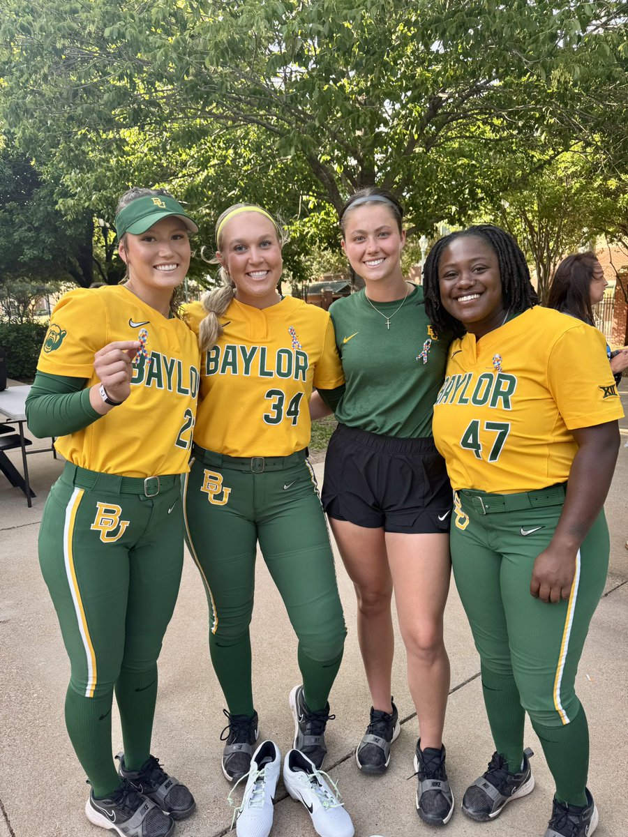 Autism Awareness Night at Getterman 🧩💛

#SicEm | #andONE