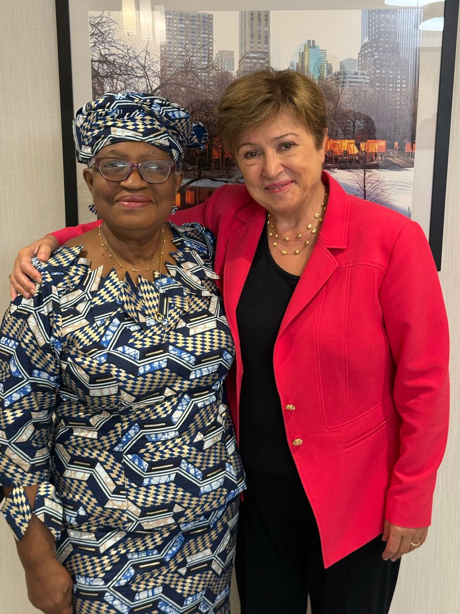 At the <a href="/IMFNews/">IMF</a> - <a href="/WorldBank/">World Bank</a> Spring Meetings. With Managing Director of the IMF <a href="/KGeorgieva/">Kristalina Georgieva</a> discussing tarrifs, trade and the coherence mandate between the @WTO and the IMF involving trade policy and macroeconomic imbalances.