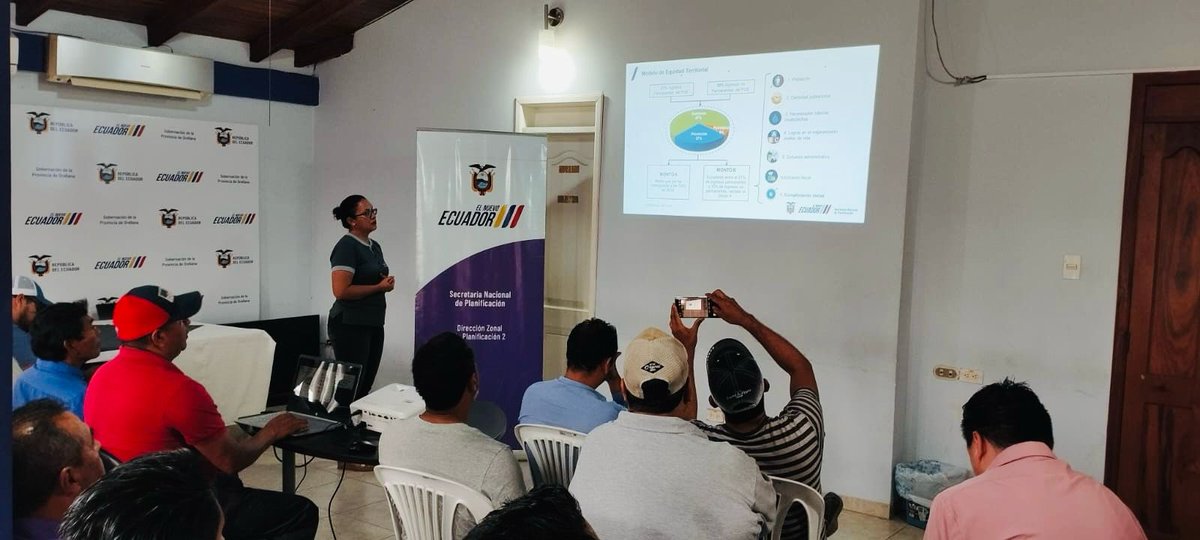 PlanificacionEc's tweet photo. 📍#Orellana | La Dirección Zonal 2️⃣ de @PlanificacionEc realizó un taller presencial sobre el Sistema de Información para los Gobiernos Autónomos Descentralizados #SIGAD.

✔️ En este espacio participaron 17 GAD parroquiales, cantonales y provincial de Orellana, quienes recibieron los lineamientos sobre el reporte de información para obtener el Índice de Cumplimiento de Metas - ICM, correspondiente al ejercicio fiscal 2024.

#ElNuevoEcuador
