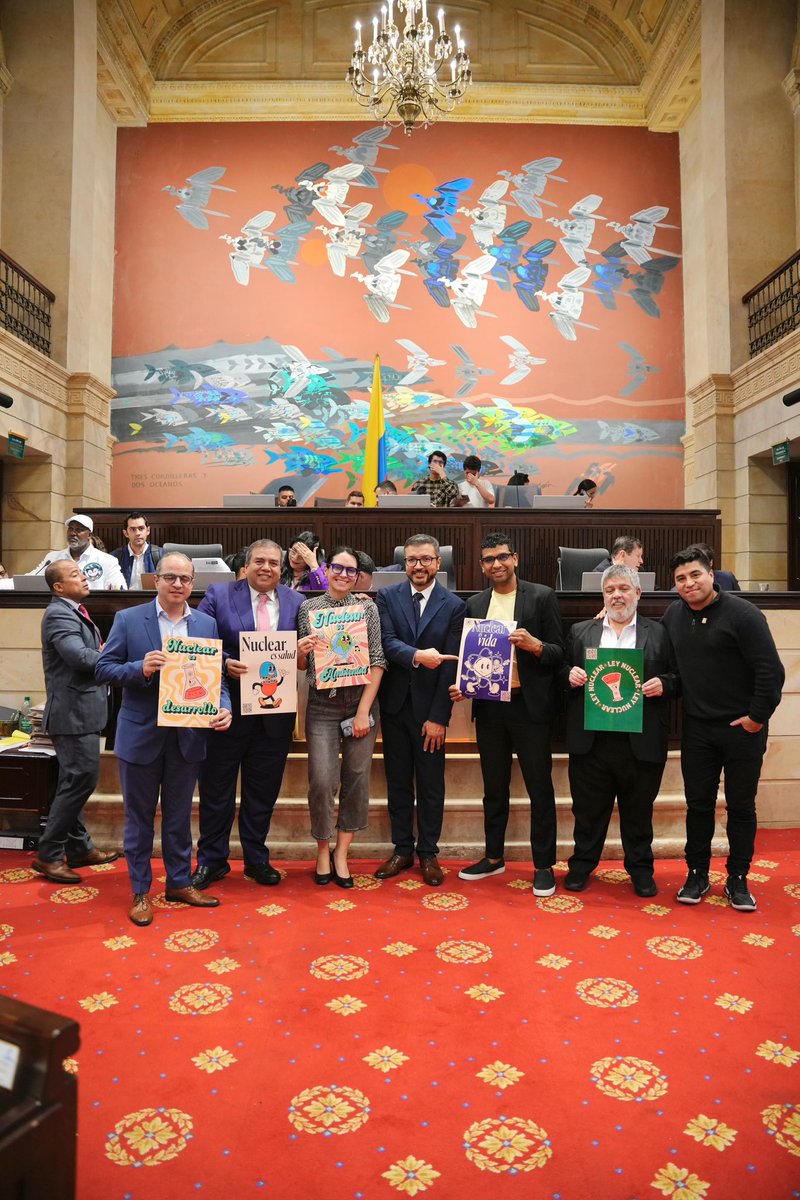 ¡El sueño nuclear avanza! ☢️💚 Radicamos nuestra ponencia de la #LeyNuclear Átomos Para la Vida. Este trabajo continúa y comienza su proceso legislativo en Comisión Primera. Invitados todos a que conozcan este proyecto de país y demos el debate.