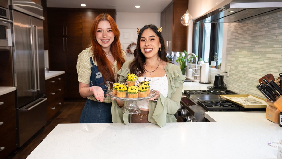 Cupquake💜 tweet media