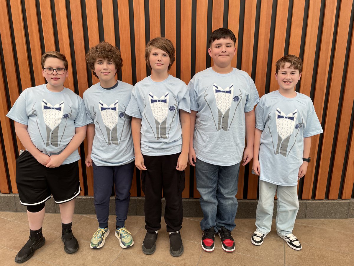 Congratulations to our Tenor Bass students for their participation in the AISD Tenor Bass Choir. Students rehearsed all day on Monday and presented a great concert Monday night with the AISD HS Honor choir.