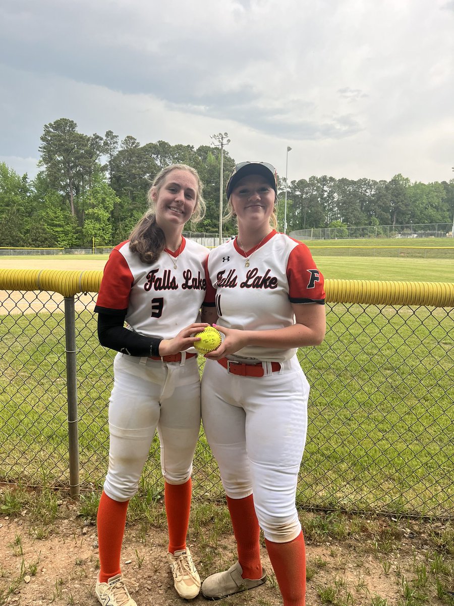 Wynterlee Glenn (@wynterleeg) on Twitter photo Hit 100th strikeout tonight for 2025 school ball so far! This ball goes to my catcher and friend! We did this! Honestly catchers don’t get enough credit! Let’s goooo Cam!
<a href="/flaathletics/">Falls Lake Athletics</a>
<a href="/EllisStarz/">Starz Gold Ellis</a>
<a href="/CameronKen86427/">Cameron Kendrick</a> Hit 100th strikeout tonight for 2025 school ball so far! This ball goes to my catcher and friend! We did this! Honestly catchers don’t get enough credit! Let’s goooo Cam!
<a href="/flaathletics/">Falls Lake Athletics</a>
<a href="/EllisStarz/">Starz Gold Ellis</a>
<a href="/CameronKen86427/">Cameron Kendrick</a>