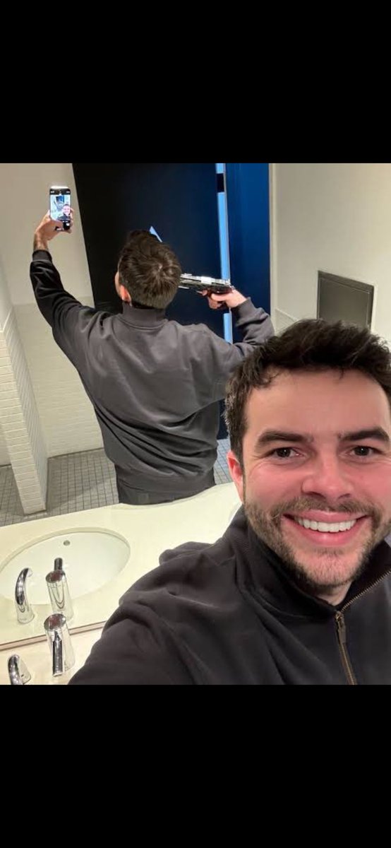 AlphaKep's tweet image. No @KarmineCorp and @TheUltimatesgg in the Item Shop! Both teams made the Major Grand finals🙃