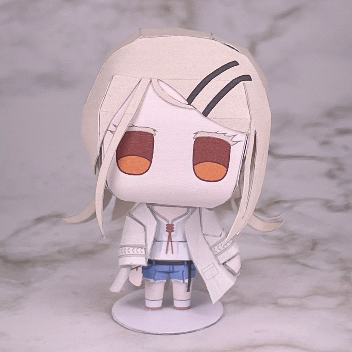 「ミリオン組と広ちゃんはちゃんとした展示は初めてかも。」|ガーベラのイラスト