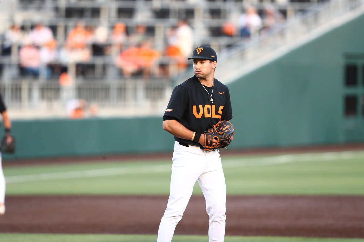 Vol_Baseball's tweet photo. M5 | Back-to-back scoreless innings from Michael Sharman out of the pen!
5-0 Vols
#GBO // #BeatLipscomb https://t.co/5W5gKCykQF
