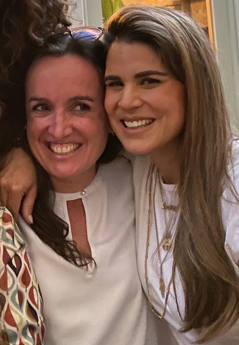 Beatriz Acevedo Tachna (@beacevedotachna) on Twitter photo Feliz cumpleaños a mi comadre que es experta en relajo, productora de las mejores carcajadas y odiadora universal del ruido. Larga vida con los decibeles perfectos a tu alrededor siempre, te quiero y te extraño <a href="/jimenadegortari/">Jimena de Gortari</a> Feliz cumpleaños a mi comadre que es experta en relajo, productora de las mejores carcajadas y odiadora universal del ruido. Larga vida con los decibeles perfectos a tu alrededor siempre, te quiero y te extraño <a href="/jimenadegortari/">Jimena de Gortari</a>