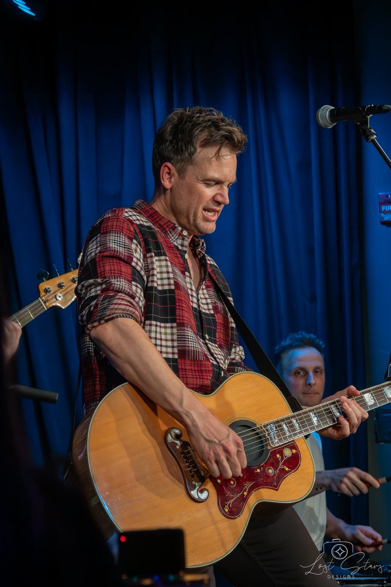 LostStarsDesign's tweet image. Tyler Hilton performing at The Music Hall Lounge 2025.  #TylerHilton @TylerHilton
