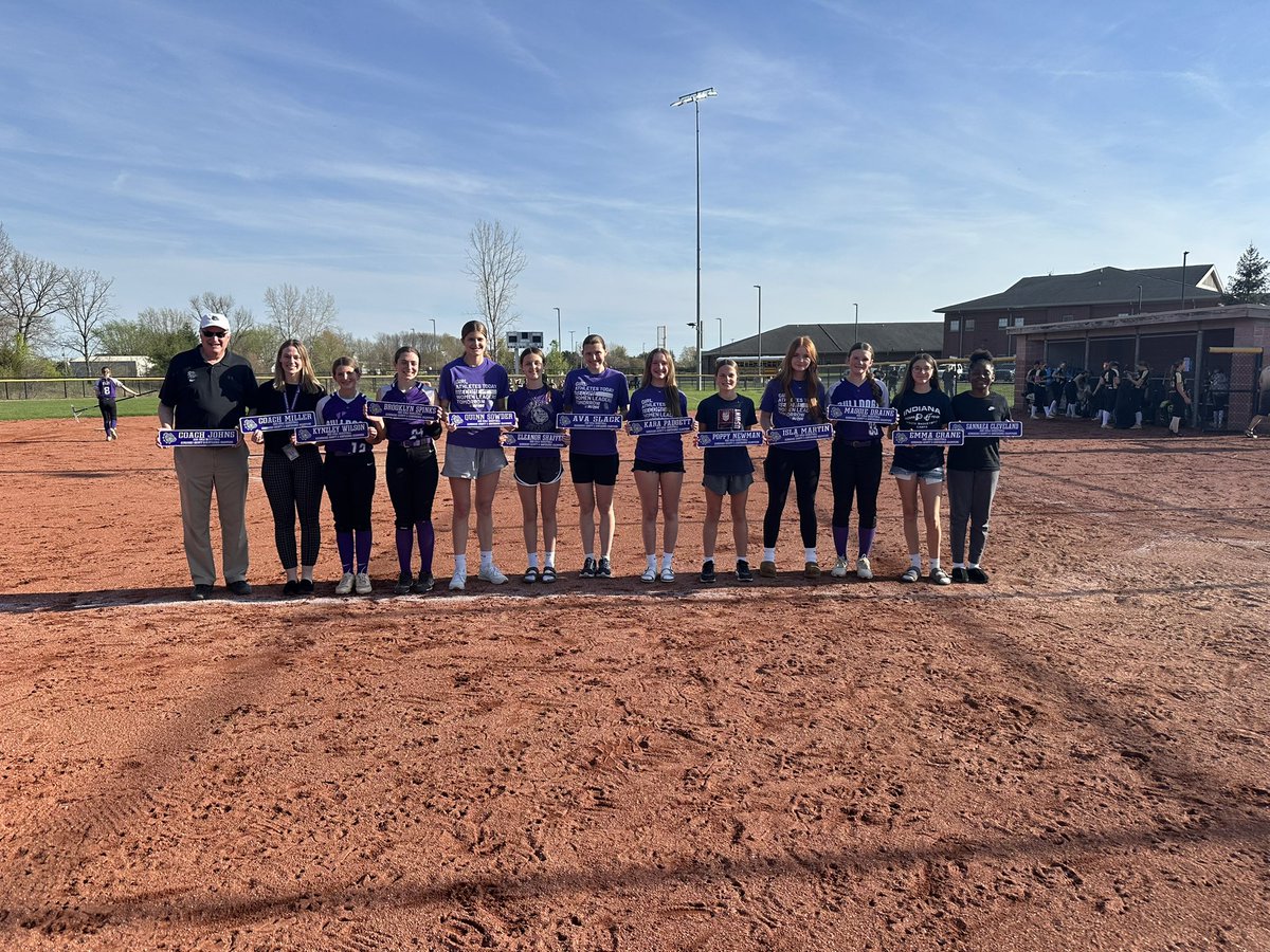 What a beautiful night to recognize our 7th &amp; 8th grade basketball girls!