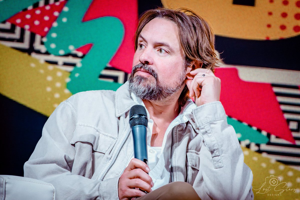 LostStarsDesign's tweet image. Will Friedle at 90s Con. #90sCon #BoyMeetsworld #KimPossible @thats4ent #WillFriedle