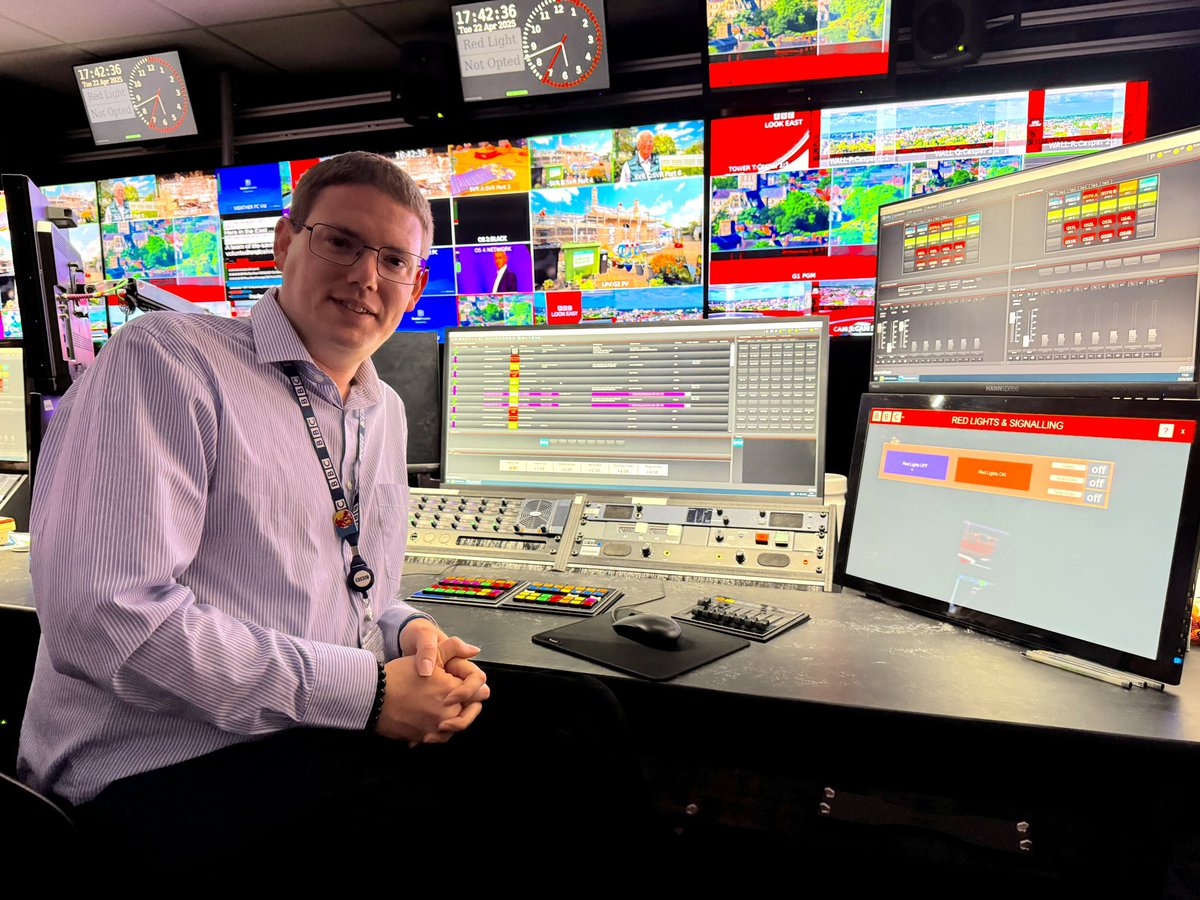 Matt Webb tweet media