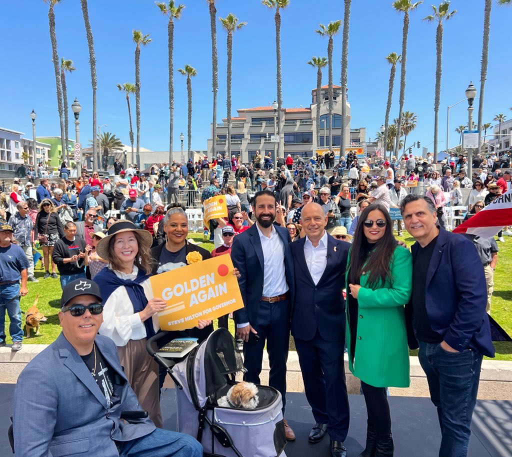 WOW! Over 2,000 people in Huntington Beach today! 

Thank you everyone who came out, let’s make California golden again ☀️