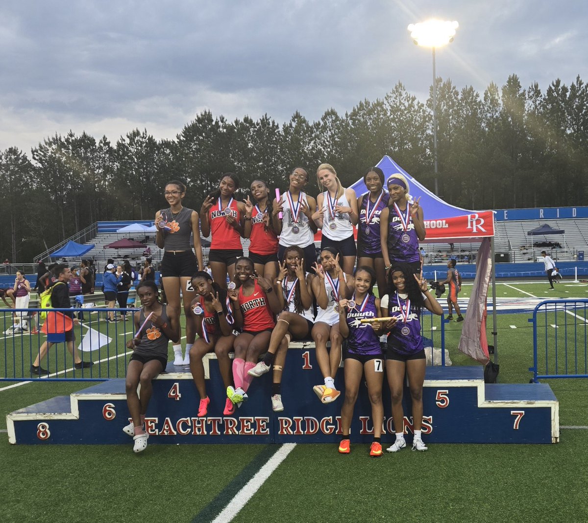 Duluth Track & Field (@duluthtrack) on Twitter photo At one of the most competitive regions in the state, the Duluth Wildcats are coming home with 3rd place in both the boys and girls 4x200 relay! Both teams will move on to Sectional!
#FeedTheCats
<a href="/duluth_wildcats/">@Duluth_Wildcats</a> At one of the most competitive regions in the state, the Duluth Wildcats are coming home with 3rd place in both the boys and girls 4x200 relay! Both teams will move on to Sectional!
#FeedTheCats
<a href="/duluth_wildcats/">@Duluth_Wildcats</a>