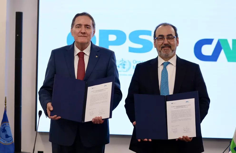 🤝 CAF y <a href="/opsoms/">OPS/OMS</a> firmaron un acuerdo para fortalecer la respuesta contra la malaria en 7 países fronterizos de la Amazonía. Una alianza clave para mejorar la vigilancia, el diagnóstico y el acceso a salud en las comunidades más vulnerables.

El acuerdo lo firmaron <a href="/sergiodigra/">Sergio DiazGranados</a>,