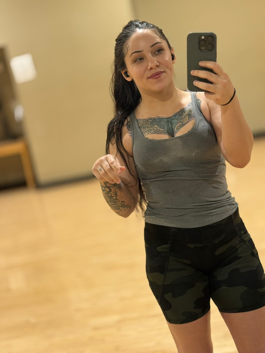 jennysavagebkfc's tweet image. 🏋🏻‍♀️#postworkout