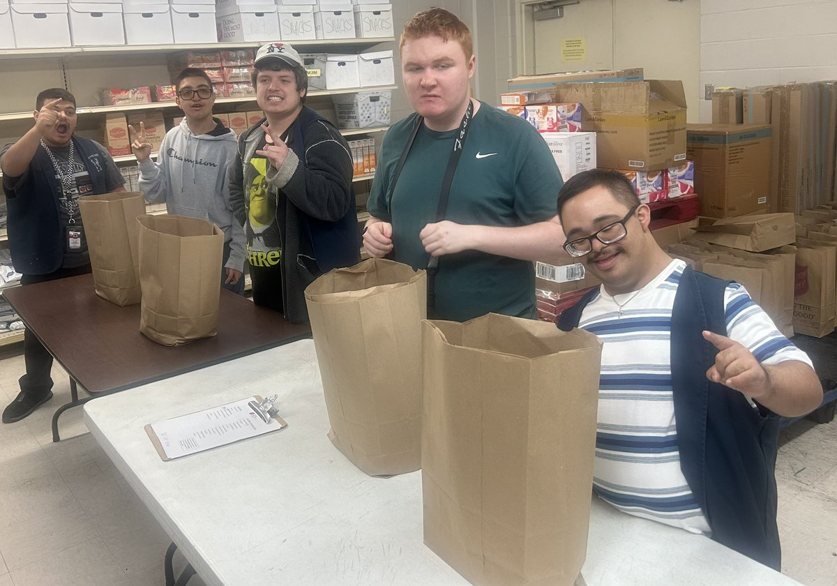 Fiesta Finds and hard work at the Salvation Army for the Community Access crew ! Go team go !