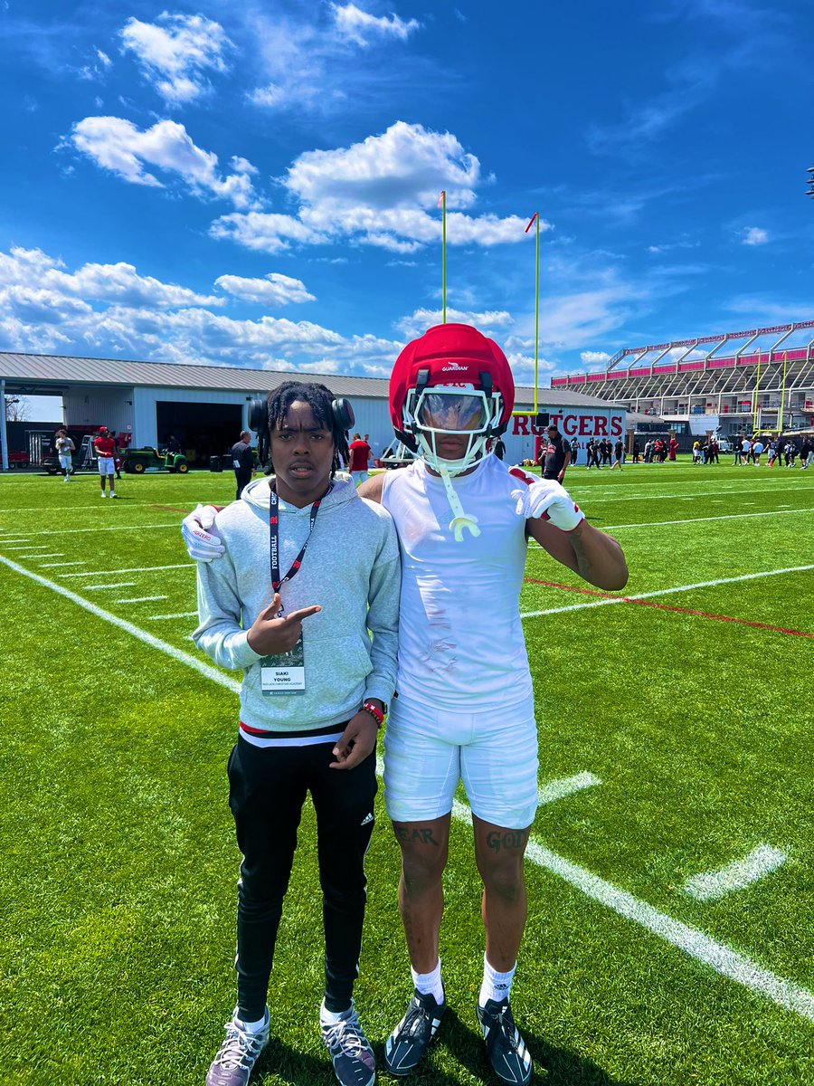 Siaki Young tweet media