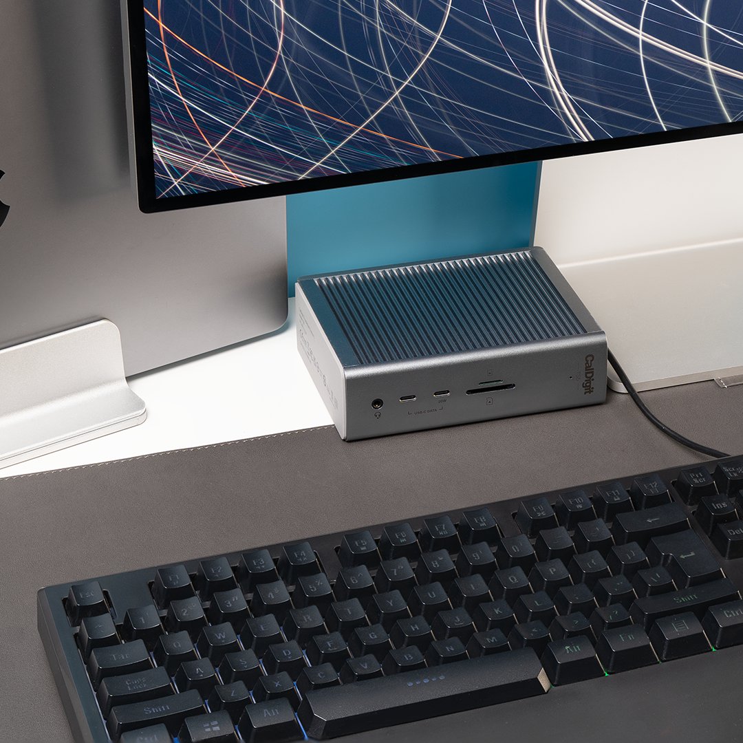 80 Gigabit performance and 140W charging, all from the new TS5.