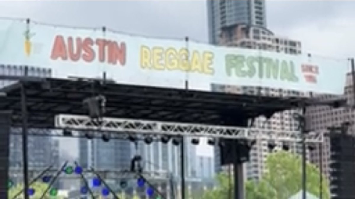 TSTVNews's tweet image. “The Reggae Festival is about bringing people together, celebrating the community.”
The Austin Reggae Festival took place this past weekend to help fight food insecurity with Central Texas Food Bank.
More: tstvnews.com/2025/04/22/aus…