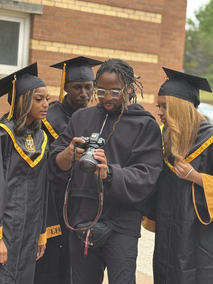 Lithonia High School tweet media