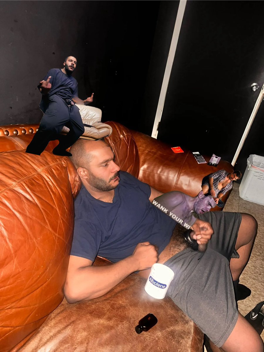 Solohand tweet media