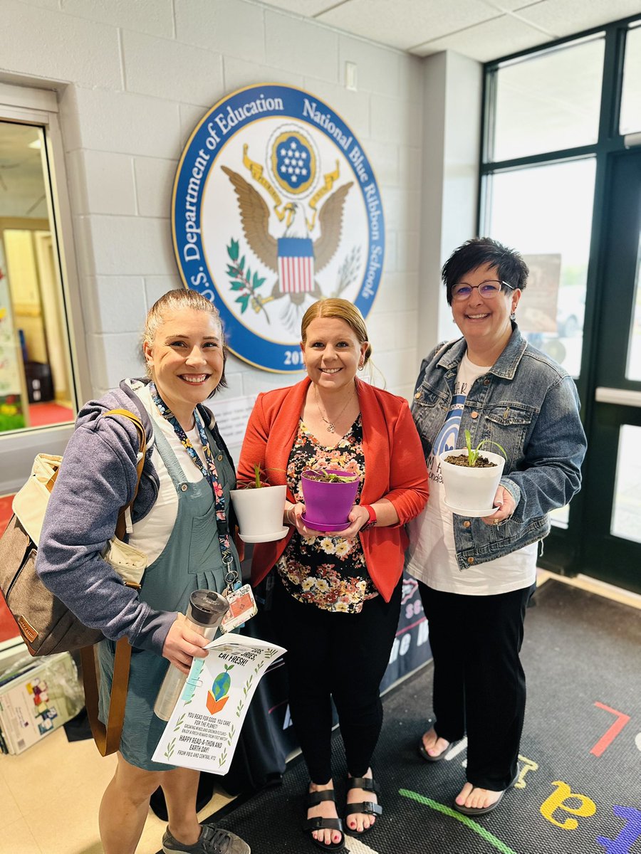 Frank Berdar (@fberdar) on Twitter photo A big THANK YOUNto <a href="/EFCentralPTO/">Central PTO- Elizabeth Forward</a> for helping our <a href="/CentralEFSD/">Central Elementary (EFSD)</a> staff celebrate #earthday! <a href="/EFSDWarriors/">EFSD</a> #efproud #warriorpride <a href="/michlaux/">Michelle</a> <a href="/MrsAlbensi/">Ashley Albensi</a> <a href="/ashaltavilla/">Ash Altavilla</a> <a href="/MrsBakewellSLP/">Kayla Bakewell</a> <a href="/Miss_Holets/">Miss Holets, M.Ed.</a> <a href="/DececcoMrs/">Simply Second</a> <a href="/adibattista80/">Antoinette DiBattista</a> <a href="/dagirol/">Mrs. Girol ✏️📚📝</a> <a href="/MrsDurfzie/">Mrs. Durfee</a> <a href="/MOndecko/">Mrs. Ondecko</a> A big THANK YOUNto <a href="/EFCentralPTO/">Central PTO- Elizabeth Forward</a> for helping our <a href="/CentralEFSD/">Central Elementary (EFSD)</a> staff celebrate #earthday! <a href="/EFSDWarriors/">EFSD</a> #efproud #warriorpride <a href="/michlaux/">Michelle</a> <a href="/MrsAlbensi/">Ashley Albensi</a> <a href="/ashaltavilla/">Ash Altavilla</a> <a href="/MrsBakewellSLP/">Kayla Bakewell</a> <a href="/Miss_Holets/">Miss Holets, M.Ed.</a> <a href="/DececcoMrs/">Simply Second</a> <a href="/adibattista80/">Antoinette DiBattista</a> <a href="/dagirol/">Mrs. Girol ✏️📚📝</a> <a href="/MrsDurfzie/">Mrs. Durfee</a> <a href="/MOndecko/">Mrs. Ondecko</a>