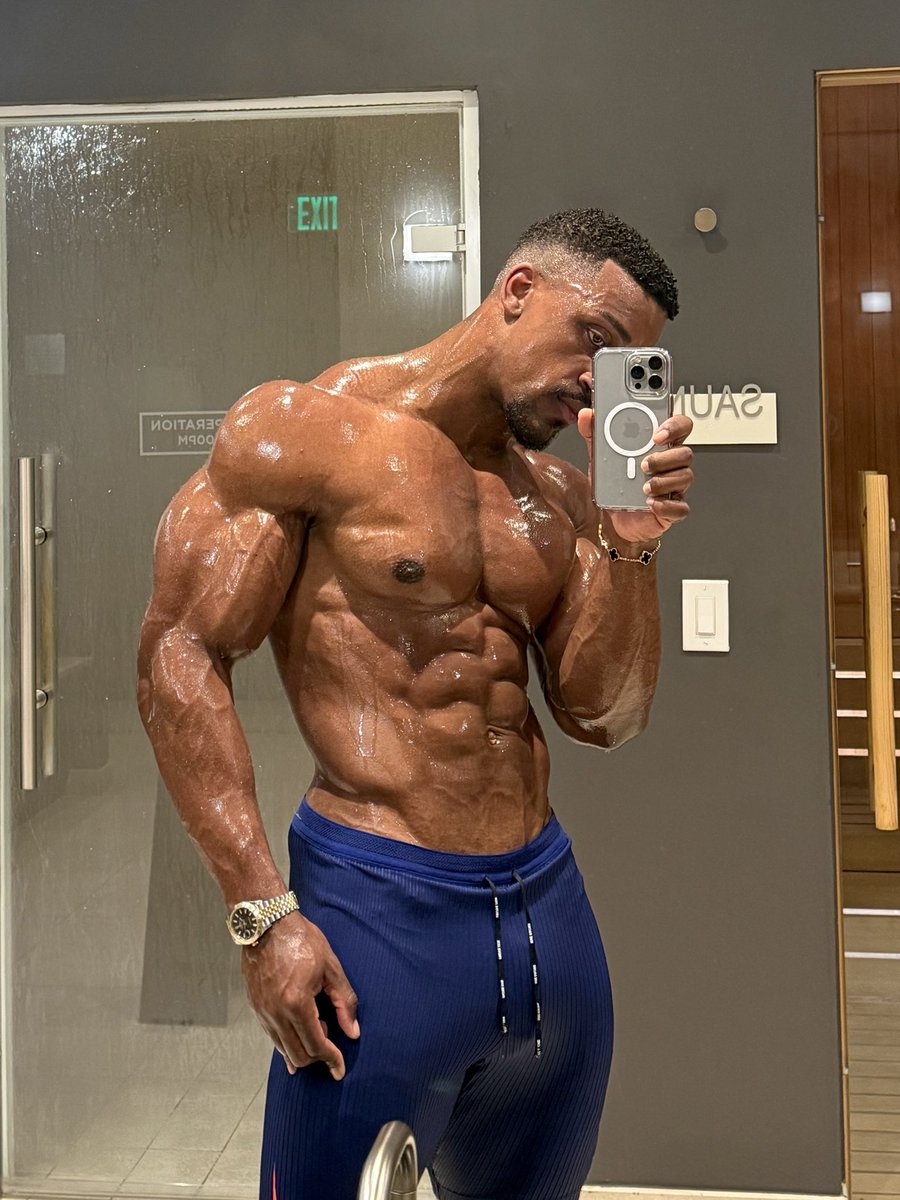 Ashton Hall tweet media