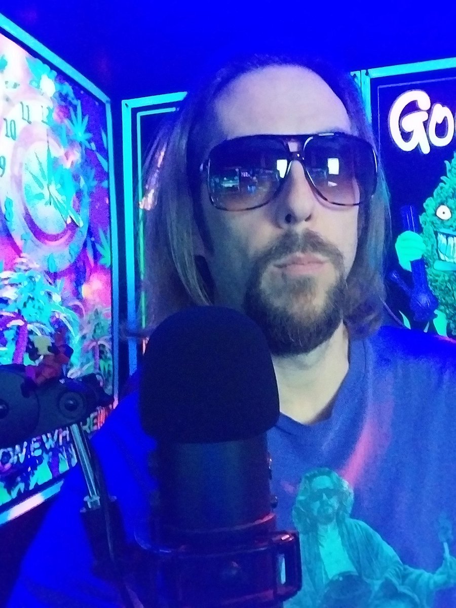 thcomicbookdude's tweet photo. 💨💨LIVE NOW💨💨

Nice Shirt Dude...

https://t.co/eLevI7la4j 

#sesh #cannabis #marvelrivals #Marvel #rivals #thedude #twitchaffiliate #twitchstreamer #twitch #thedudesubscribes https://t.co/ufeZ90xG2T