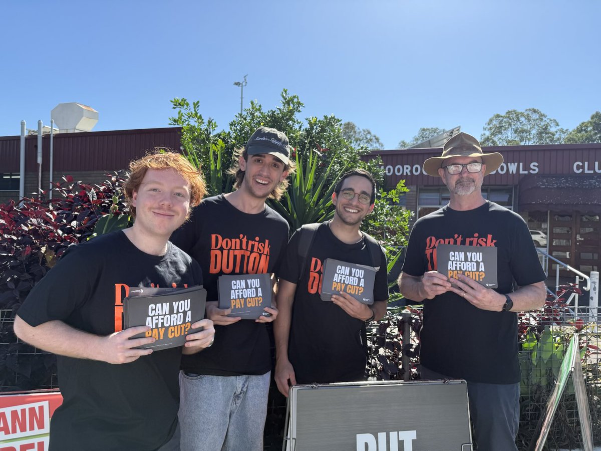 Out on prepoll encouraging voters to #puttheLNPlast.