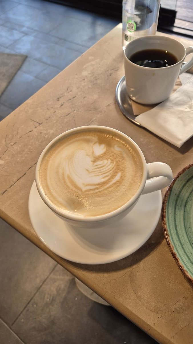 Шинэхэн өглөө шинэ боломж, инээд хөөр, аз жаргал авчрах болтугай.