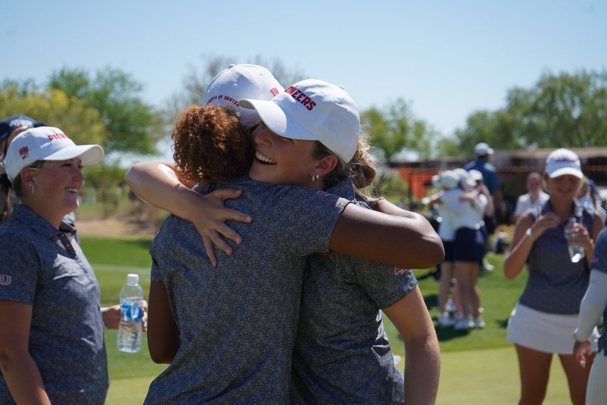 𝗖𝗥𝗢𝗪𝗡 '𝗘𝗠 𝗔𝗚𝗔𝗜𝗡👑

<a href="/DU_WGolf/">Denver Women's Golf</a>, THE 2025 #SummitWGF CHAMPIONS 🏆

📰 » bit.ly/4jFHyc3
📸 » <a href="/EmmyWolfe_/">Emmy</a>  

#ReachTheSummit