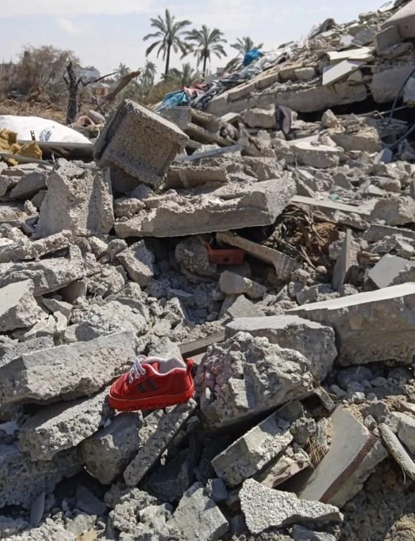 CarolynSte38295's tweet image. Support Abed’s family in Gaza with a donation on gofundme: gofund.me/ba1b29f5