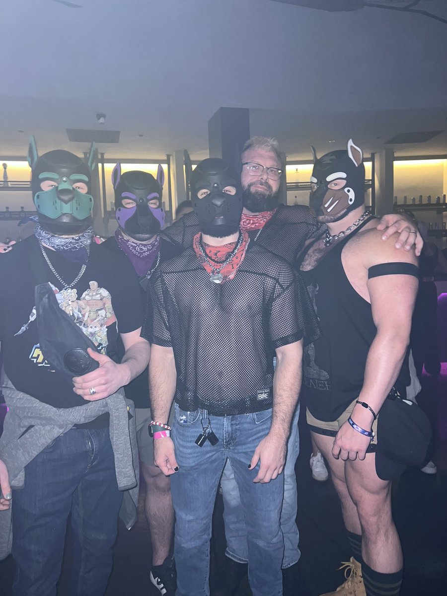 Parrow (@parrow_) on Twitter photo Thank you <a href="/themusclepup/">Pup Rekt</a> for hanging out and showing us a great time in Vegas with what little free moments I had this trip. The boys <a href="/joveyjove/">Pup Astro 🪐</a> @chuffedchief <a href="/Gym_Shrew/">Pup Hazel; Goer of Gyms</a> can’t wait to see you again! 🐻 🐶 🐶 🐶 🐶 <a href="/themusclepup/">Pup Rekt</a> Thank you <a href="/themusclepup/">Pup Rekt</a> for hanging out and showing us a great time in Vegas with what little free moments I had this trip. The boys <a href="/joveyjove/">Pup Astro 🪐</a> @chuffedchief <a href="/Gym_Shrew/">Pup Hazel; Goer of Gyms</a> can’t wait to see you again! 🐻 🐶 🐶 🐶 🐶 <a href="/themusclepup/">Pup Rekt</a>