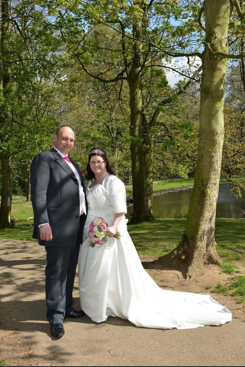 hails170178's tweet photo. Happy 9th wedding anniversary Stu thank you for all you do for our little family x https://t.co/gib1IL09i3
