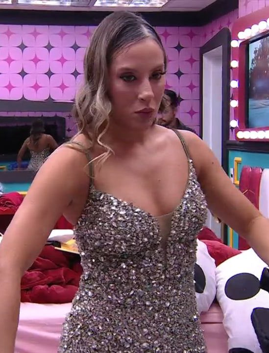 centralreality's tweet photo. o meme já vem pronto 🗣️ #BBB25 https://t.co/HOwUo99GL2