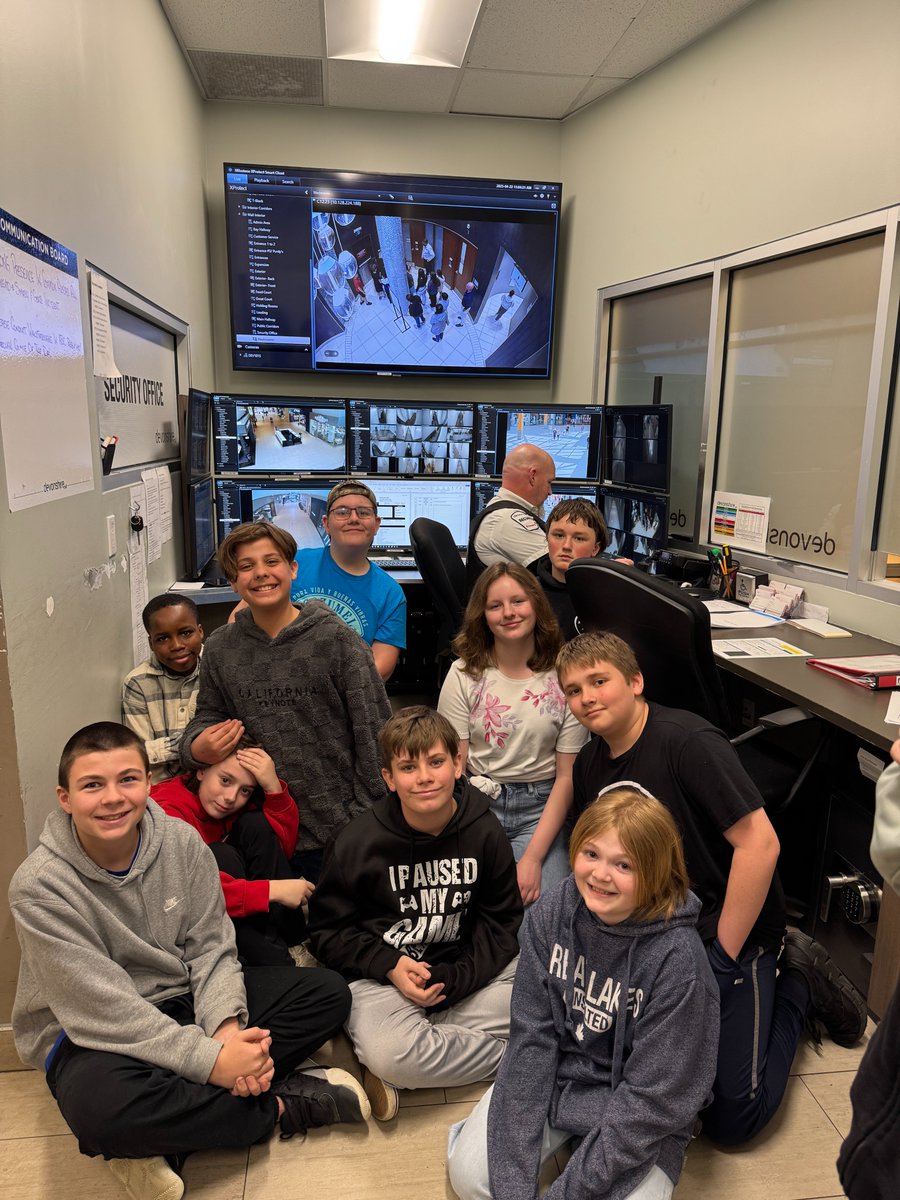 Our G. 6 students had an exciting &amp; educational day as part of their Values, Influences, and Peers (VIP) Program.  They visited Devonshire Mall to learn firsthand about security &amp; safety measures, from how to stay alert in public spaces to understanding the role of mall security.