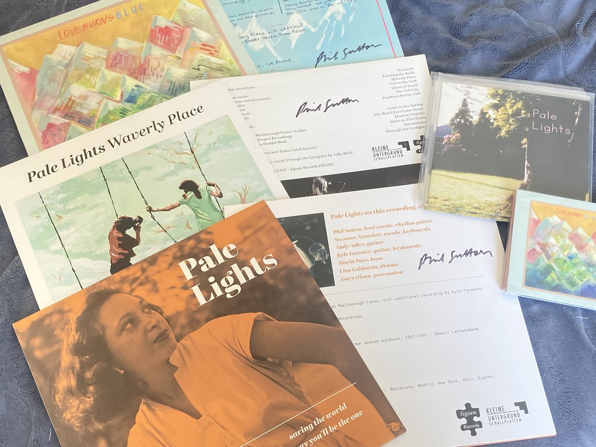 もはや黒盤入荷も諦めてたのですが、しれっと緑送ってもらえてました！そして毎度最新入荷情報お客様任せになってしまい恐縮ですがPhilさんサイン入りの他商品もよろしくです😅