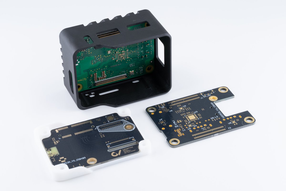 QVHenkel's tweet image. A few more boards to assemble 🙌 This time the full system for the PiMX8 CrowdSupply campaign.