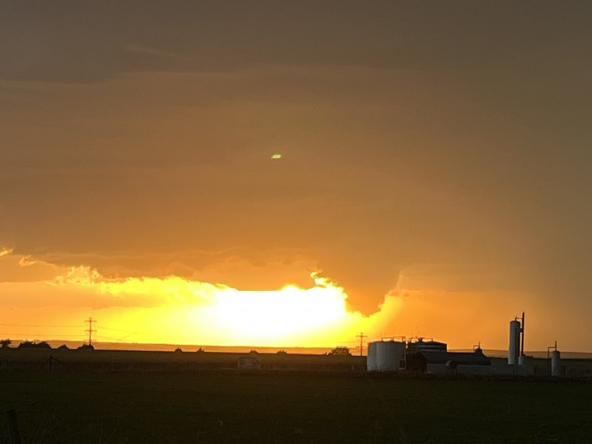 andrewtornado11's tweet image. NW of Alva, OK @NWSNorman . Slow rotation