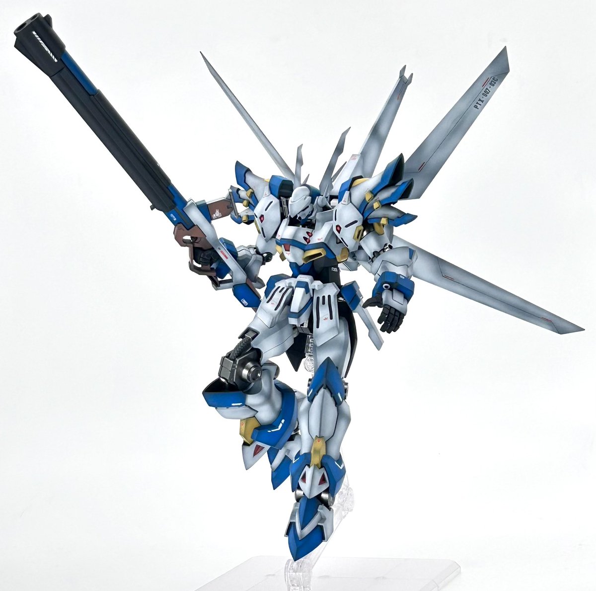 HG ヴァイスリッター 全塗装完成！！ 元々が良キットだけど以下だけ