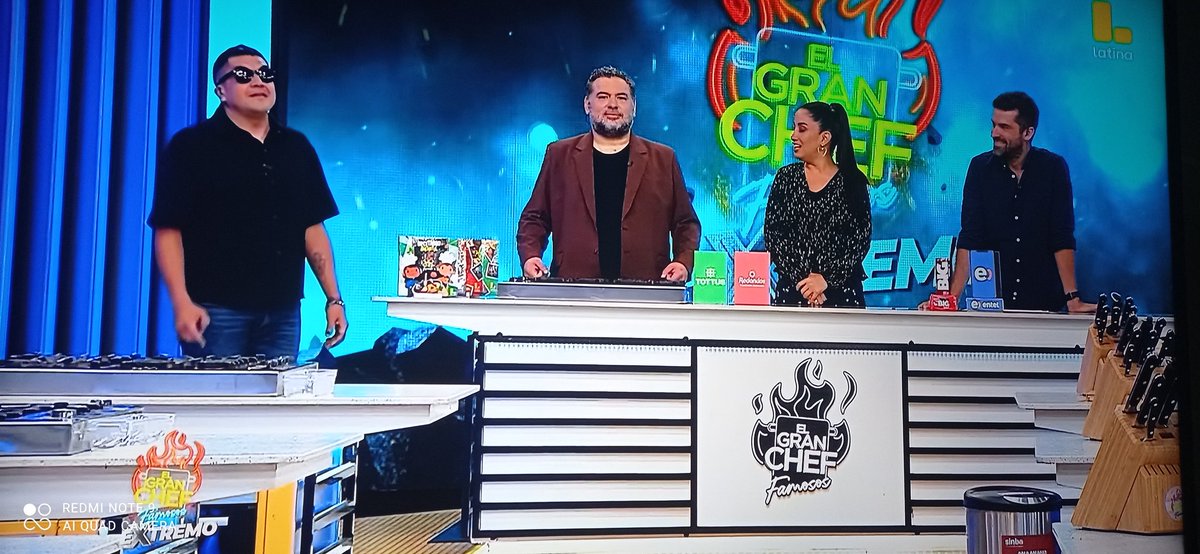 Ani1851434's tweet photo. Está de vuelta nuestro favorito ✨🤩 
@mauriciomesones 
#TeamCariñito Tu Terror 😱 
#ElGranChefFamosos https://t.co/7SZnLEtbCH