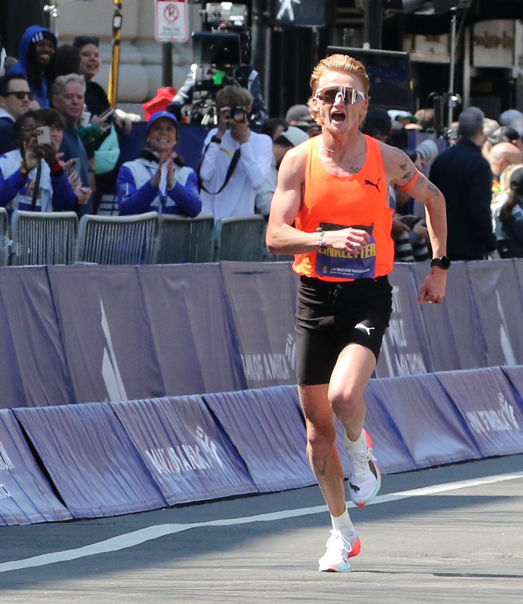 David Monti 🥑 (@d9monti) on Twitter photo Congrats to <a href="/ThePapaLinks/">Rory Linkletter, OLY</a> on becoming the fastest Canadian ever at the #bostonmarathon. He clocked 2:07:02 after leading the race at halfway in 1:01:52. He finished in 6th place.
Photo by <a href="/JaneMonti1/">Jane Monti</a> for Race Results Weekly Congrats to <a href="/ThePapaLinks/">Rory Linkletter, OLY</a> on becoming the fastest Canadian ever at the #bostonmarathon. He clocked 2:07:02 after leading the race at halfway in 1:01:52. He finished in 6th place.
Photo by <a href="/JaneMonti1/">Jane Monti</a> for Race Results Weekly